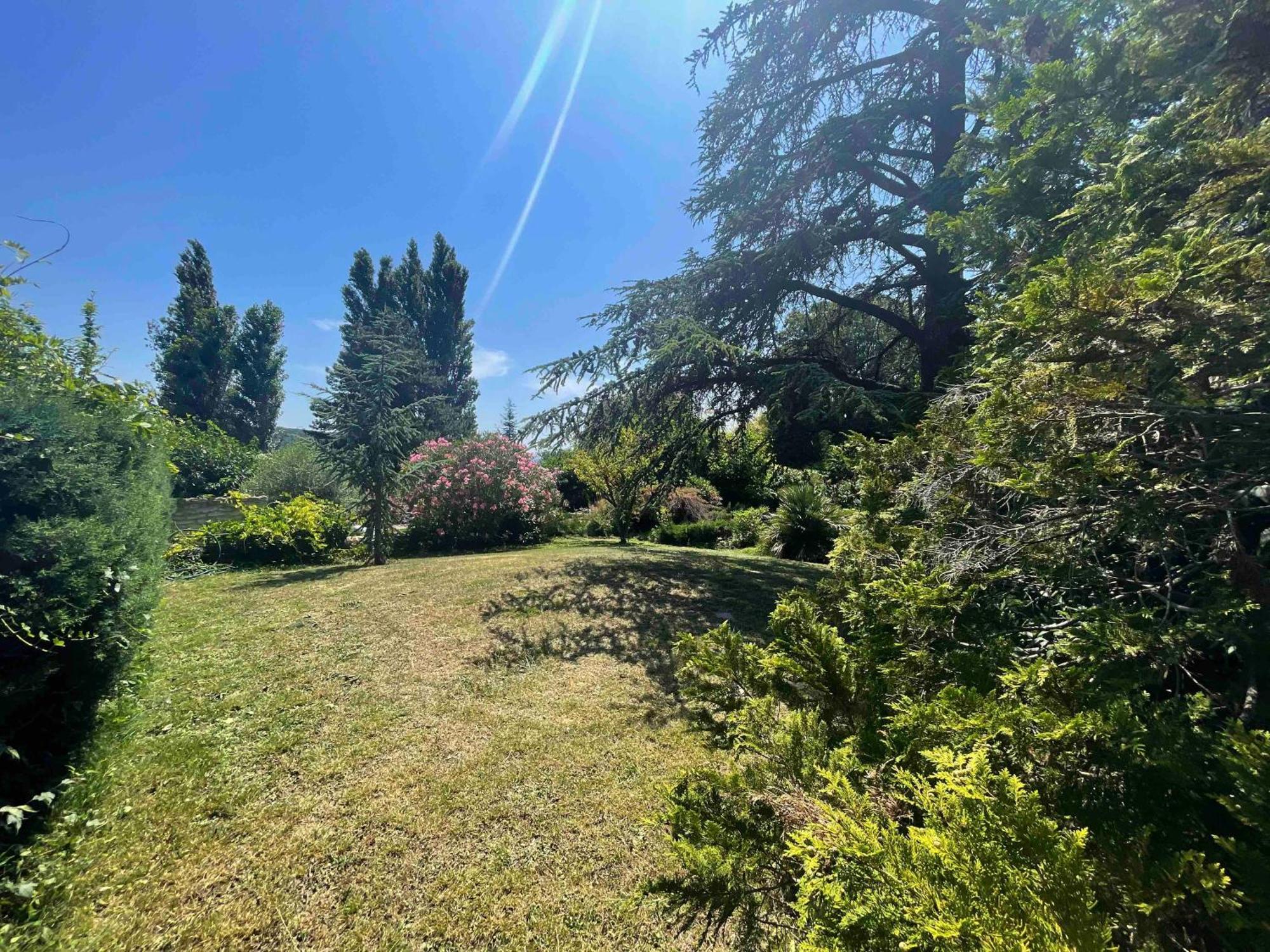 Gites Au Chateau Des Estubiers Les Granges-Gontardes Exteriör bild