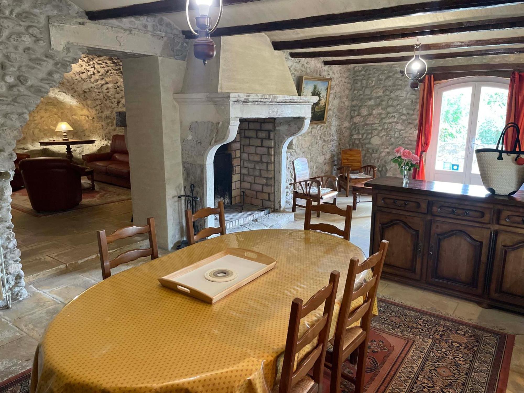 Gites Au Chateau Des Estubiers Les Granges-Gontardes Exteriör bild