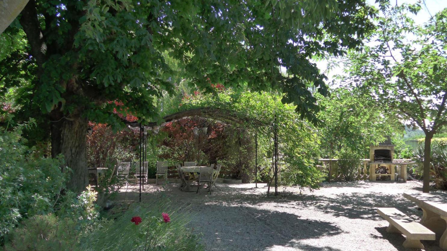 Gites Au Chateau Des Estubiers Les Granges-Gontardes Exteriör bild